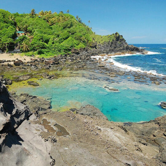 Owia Salt Pond